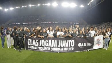 Ponte Preta entra em campo com a OAB SP pelo fim da violência de gênero Campanha ‘Elas Jogam Junto’ leva mensagem de respeito e conscientização para torcidas